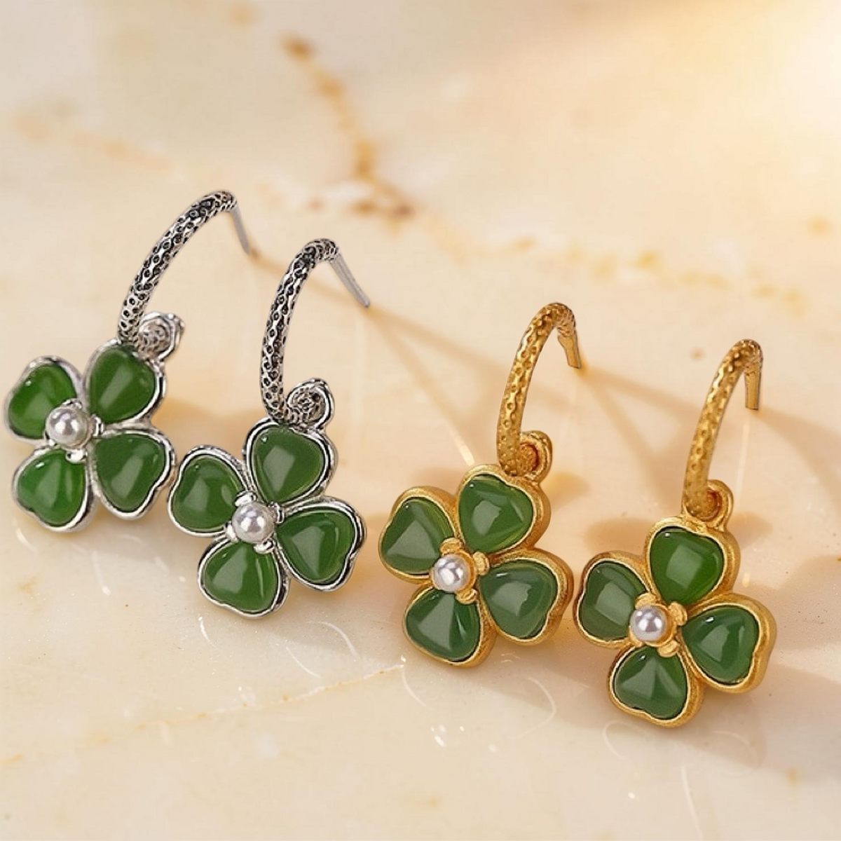 Boucles d'Oreilles Trèfle en Jade – Pure Chance, Argent Plaqué Or