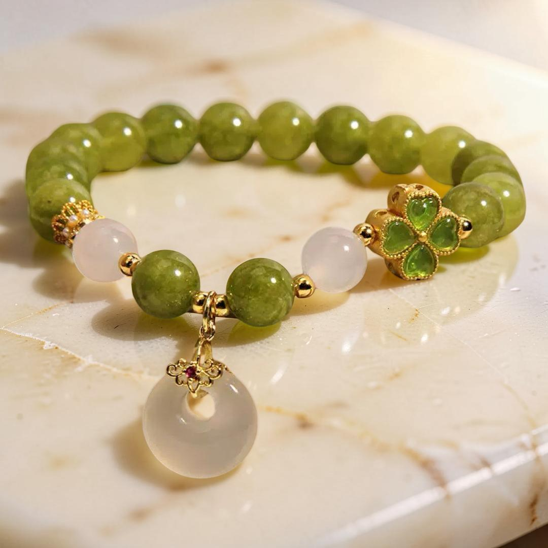 Bracelet Tourmaline Verte et Jade – Trèfle Porte-Chance