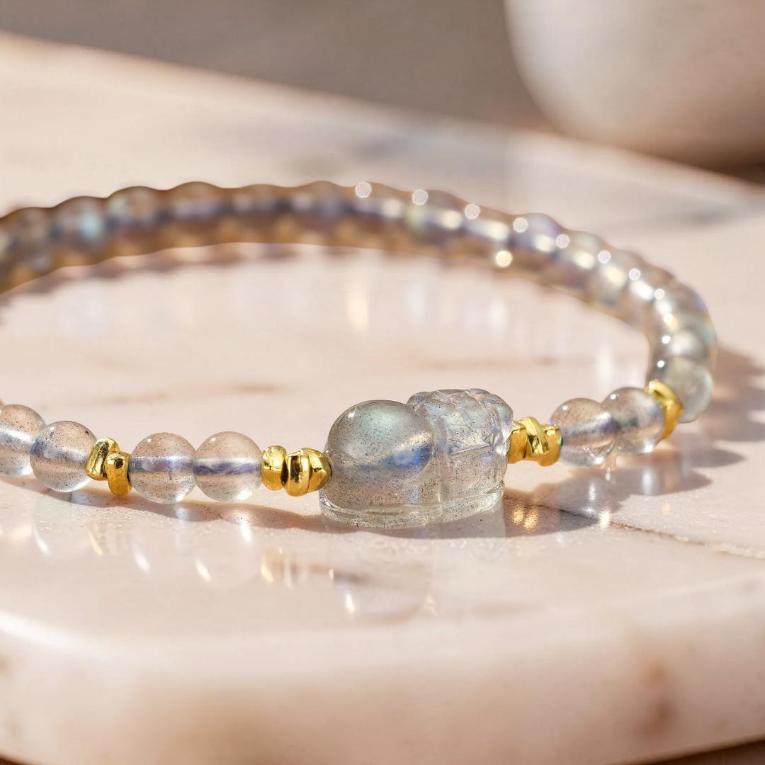 Bracelet Pi Xiu Pierre de Lune et Labradorite – Magie Nocturne, Argent Plaqué Or