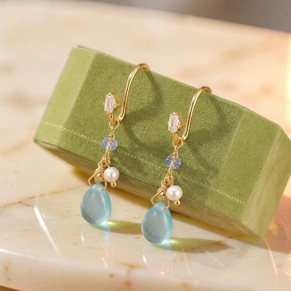 Boucles d'Oreilles Topaze et Perle – Allure Marine, Argent Plaqué Or