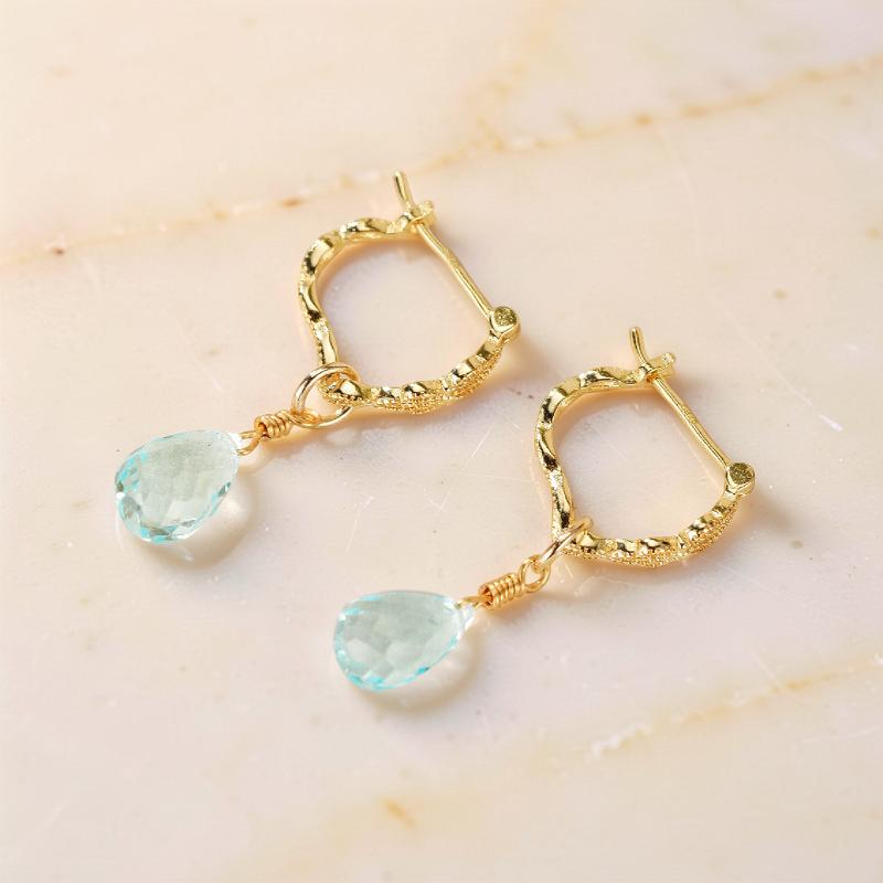 Boucles d'Oreilles Topaze Bleue – Goutte de Sérénité, Argent Plaqué Or