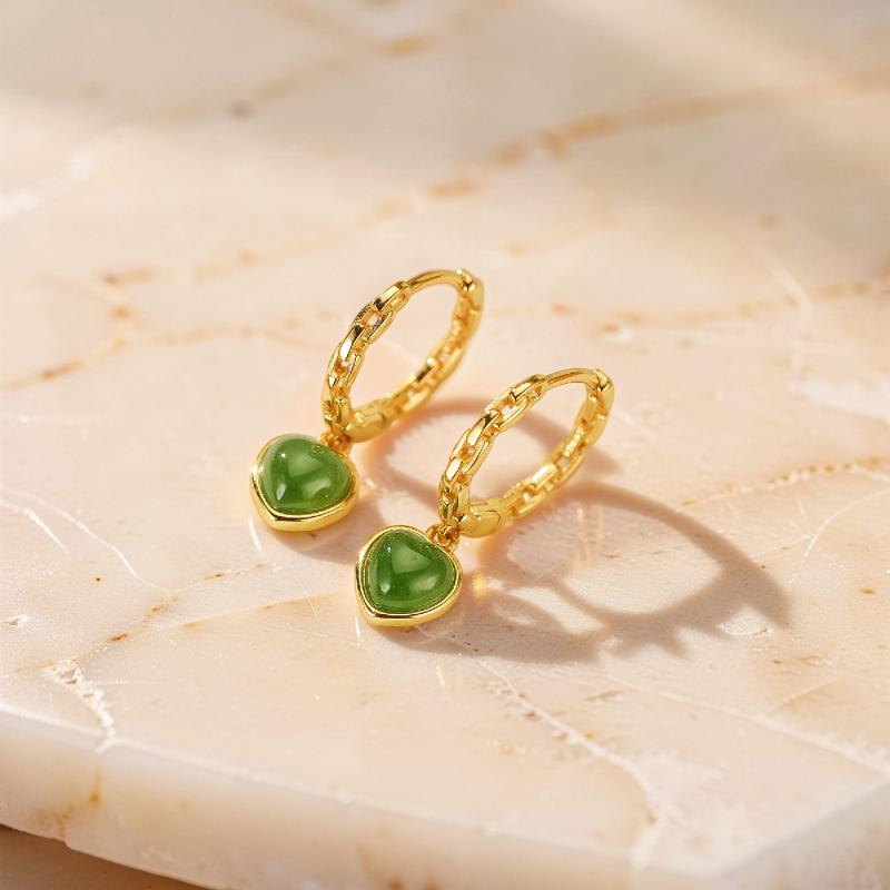 Boucles d'Oreilles Jade – Cœur de Sérénité, Argent Plaqué Or