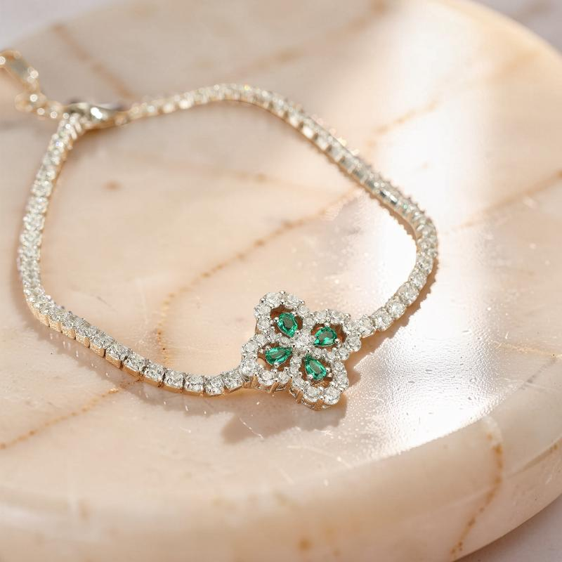 Bracelet Émeraude Trèfle – Chance Étincelante, Argent