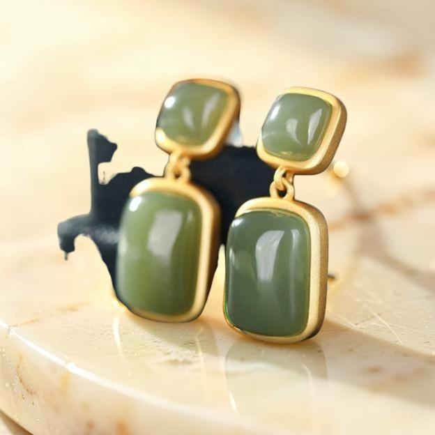 Boucles d'Oreilles Jade – Pureté, Argent Plaqué Or