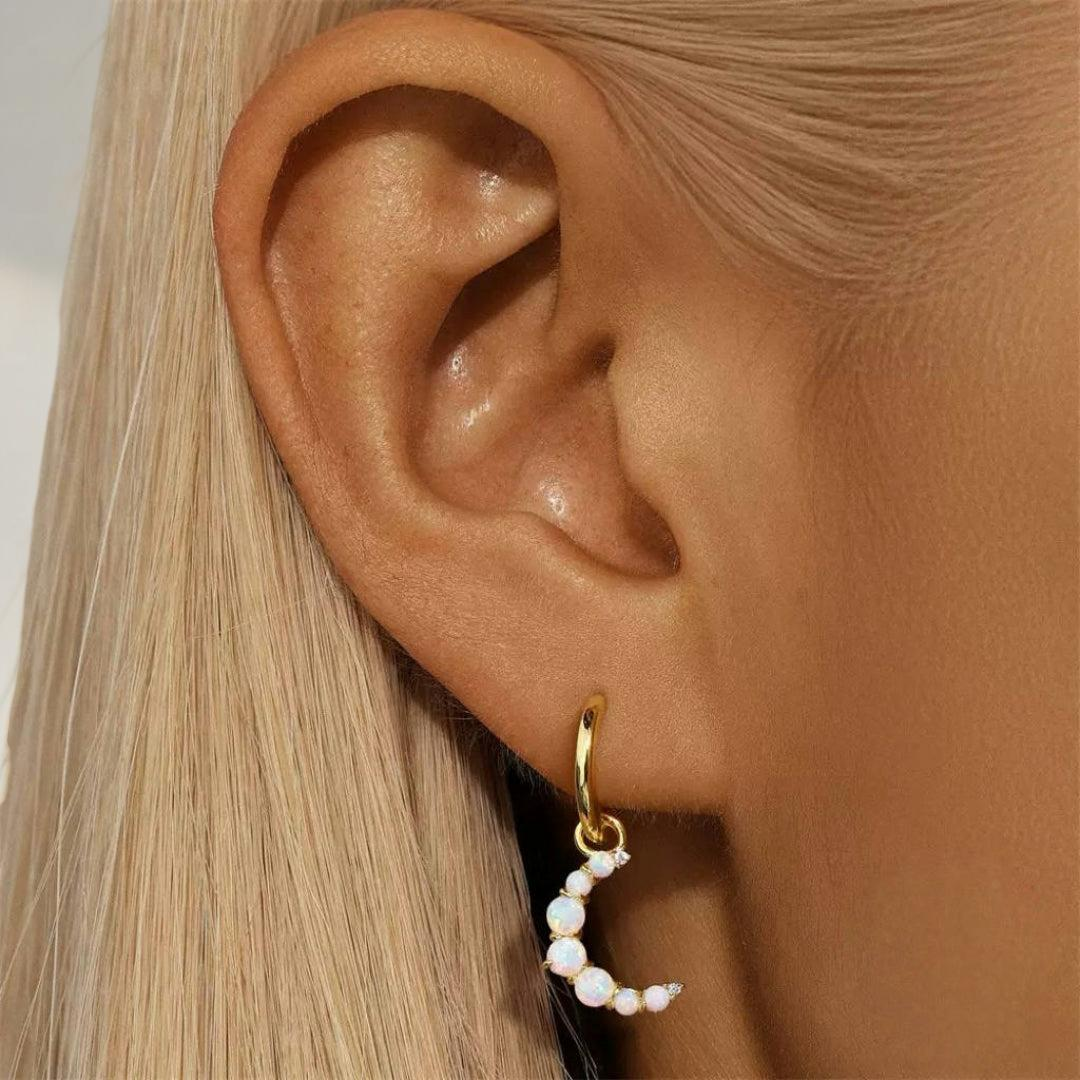 Boucle d’Oreille Opale – Douce Lueur, Argent 925 Plaqué Or 18K