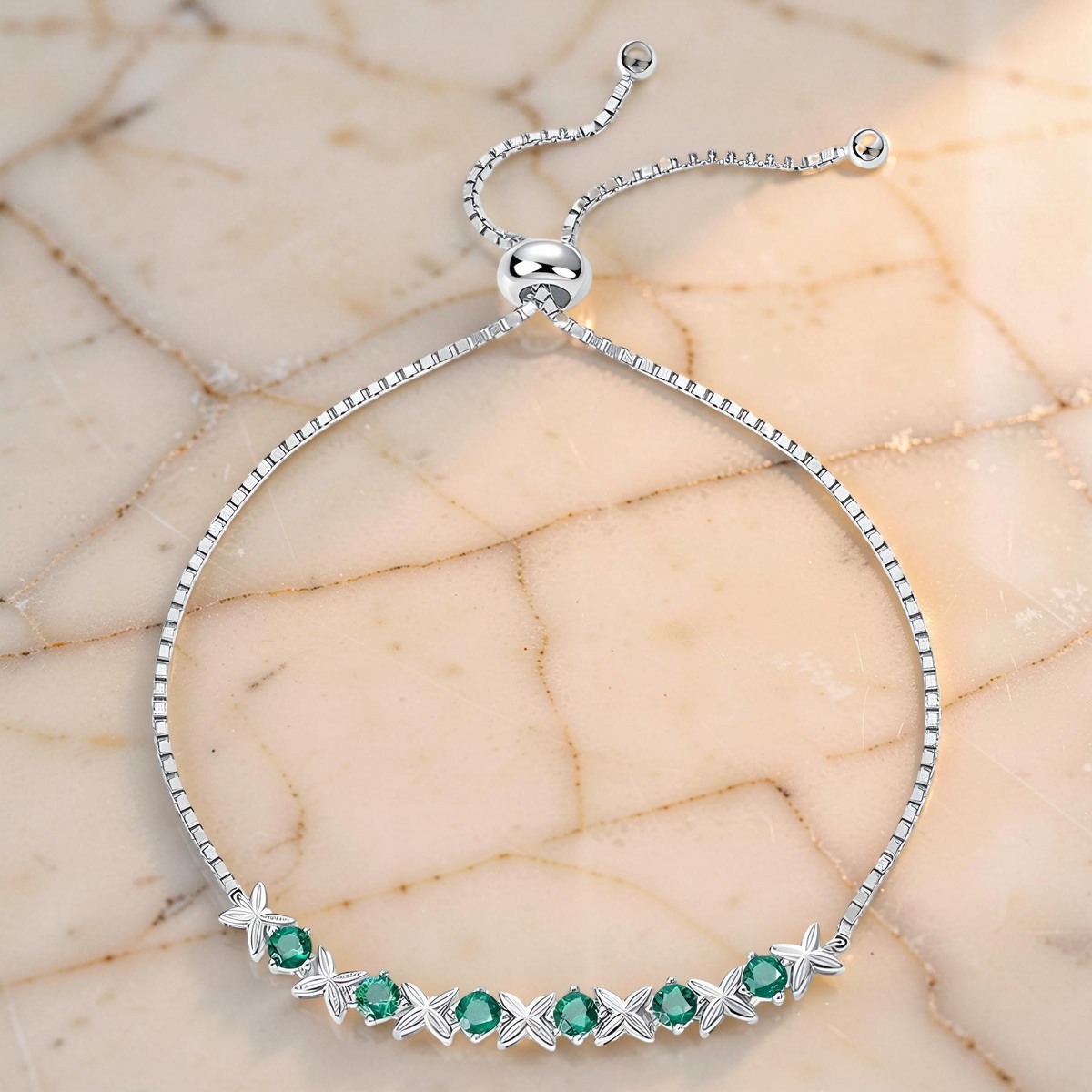 Bracelet Émeraude – Grâce Florale, Argent