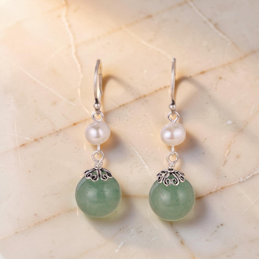 Boucles d'Oreilles Aventurine et Perle – Éclat Naturel, Argent