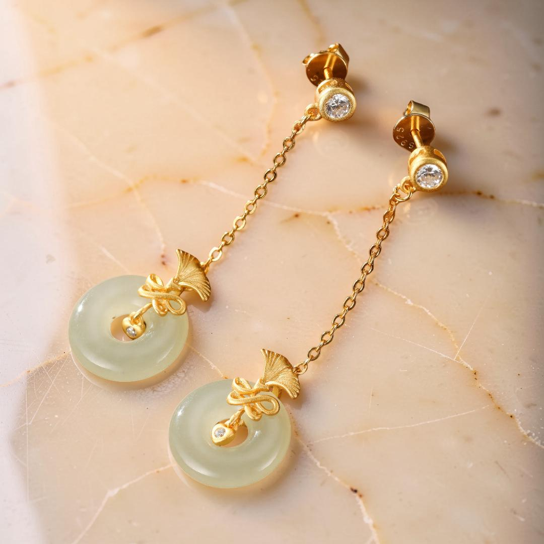 Boucles d'Oreilles Jade Blanc – Grâce d'Œillet, Argent Plaqué Or