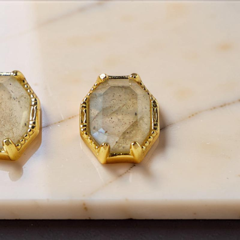 Boucles d'Oreilles Labradorite – Élan Lustré, Argent Plaqué Or