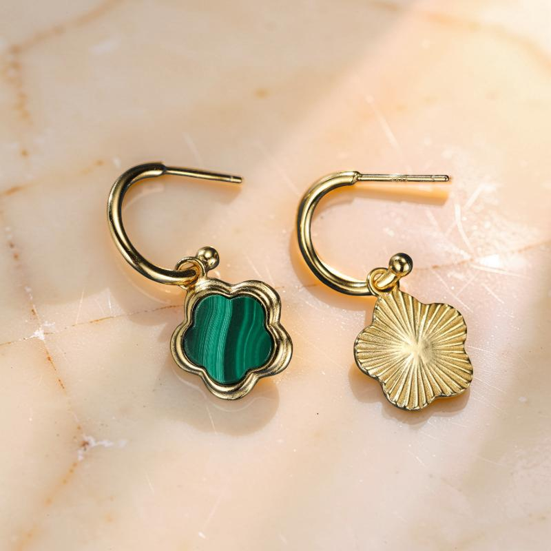 Boucles d'Oreilles Malachite – Étoile Fleur, Argent Plaqué Or