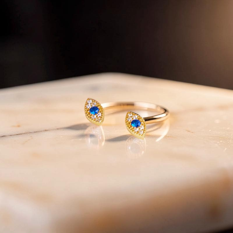 Boucles d'Oreilles Mauvais Œil – Pureté Mystique, Argent Plaqué Or