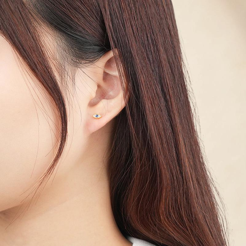 Boucles d'Oreilles Mauvais Œil – Pureté Mystique, Argent Plaqué Or