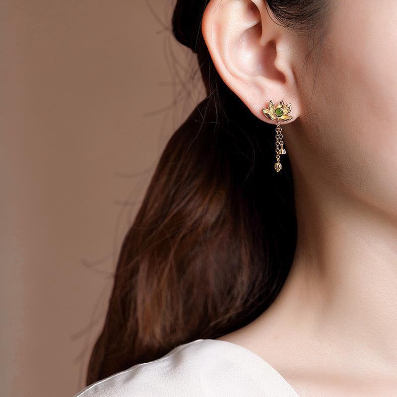 Boucles d'Oreilles Pendantes en Jade – Douceur, Argent Plaqué Or