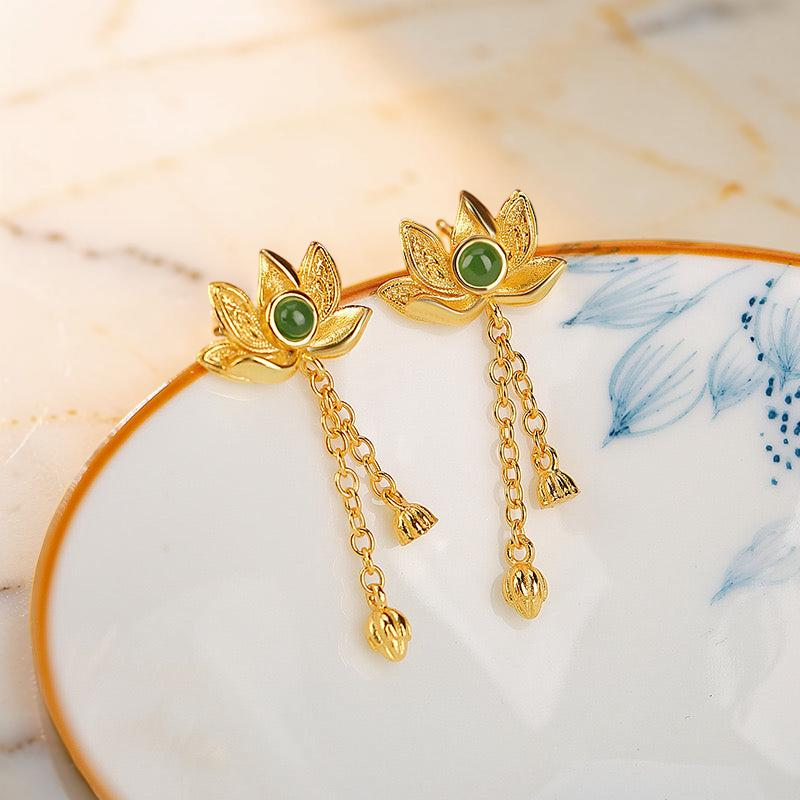 Boucles d'Oreilles Pendantes en Jade – Douceur, Argent Plaqué Or