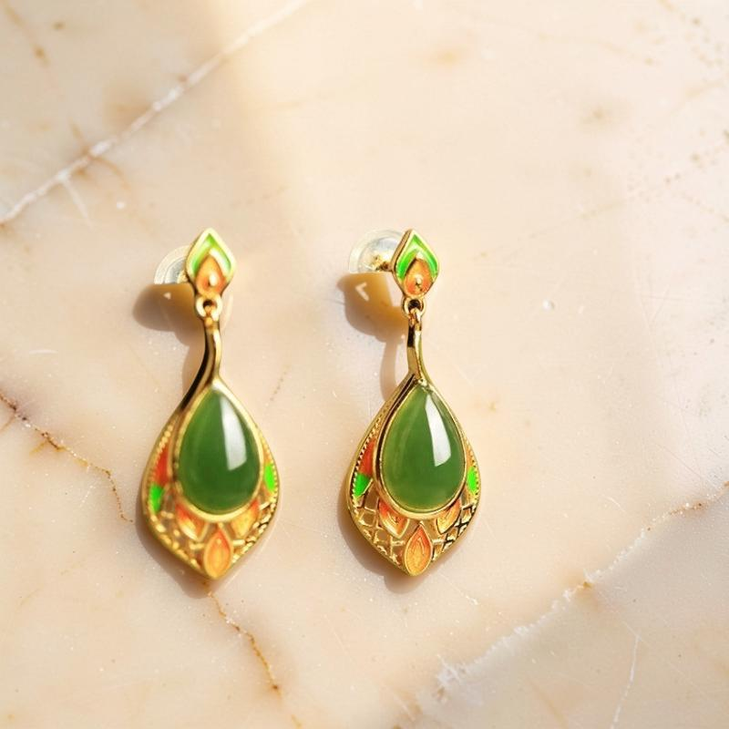 Boucles d'Oreilles Pendantes Jade – Feuille de Joie, Argent Plaqué Or