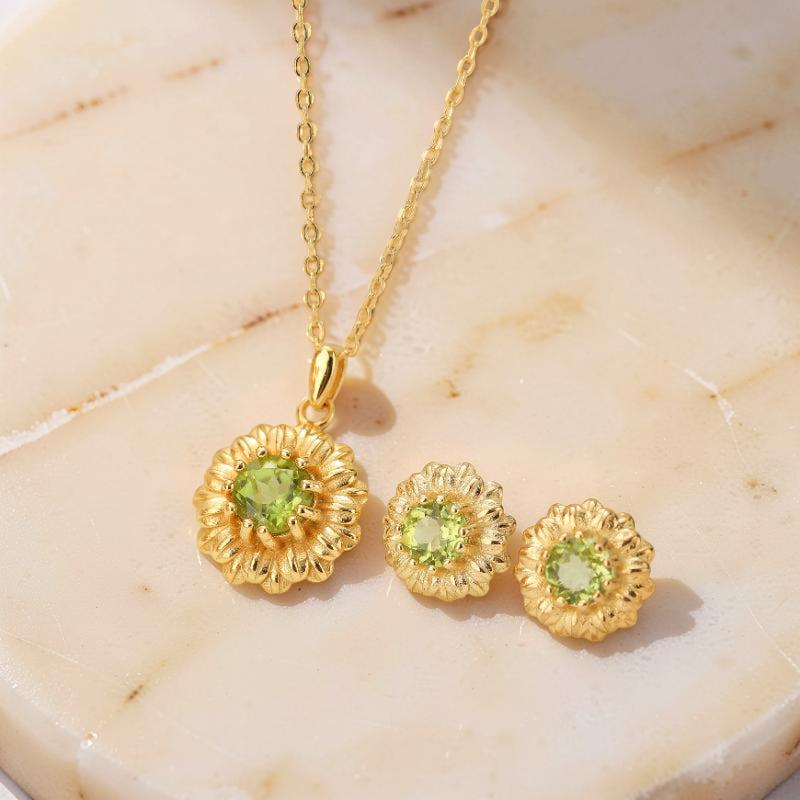 Boucles d'Oreilles Péridot – Doux Rayons, Argent Plaqué Or