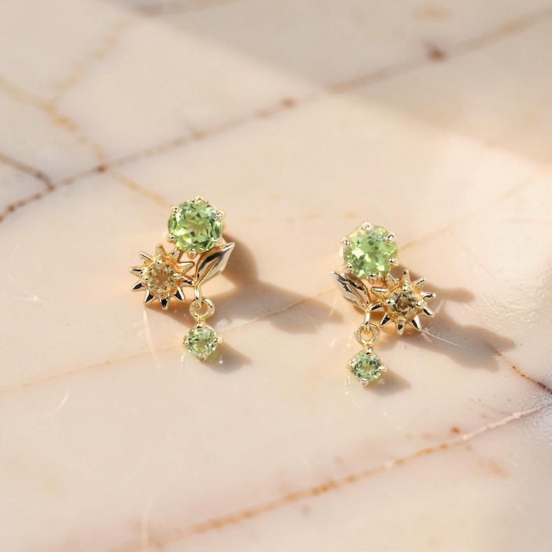 Boucles d'Oreilles Péridot et Citrine – Fleur Ensoleillée, Argent Plaqué Or
