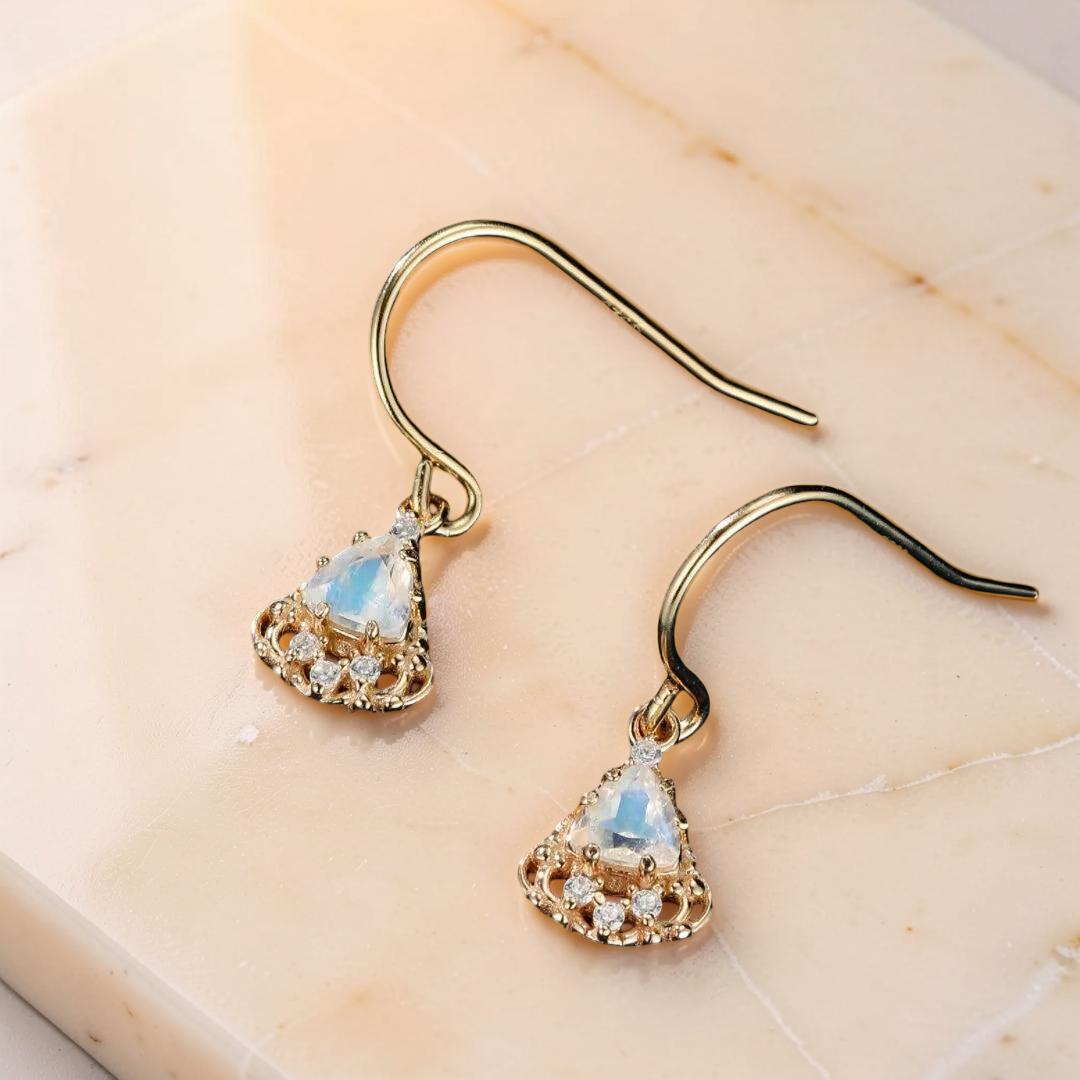 Boucles d'Oreilles Pierre de Lune – Féérie Royale, Argent Plaqué Or