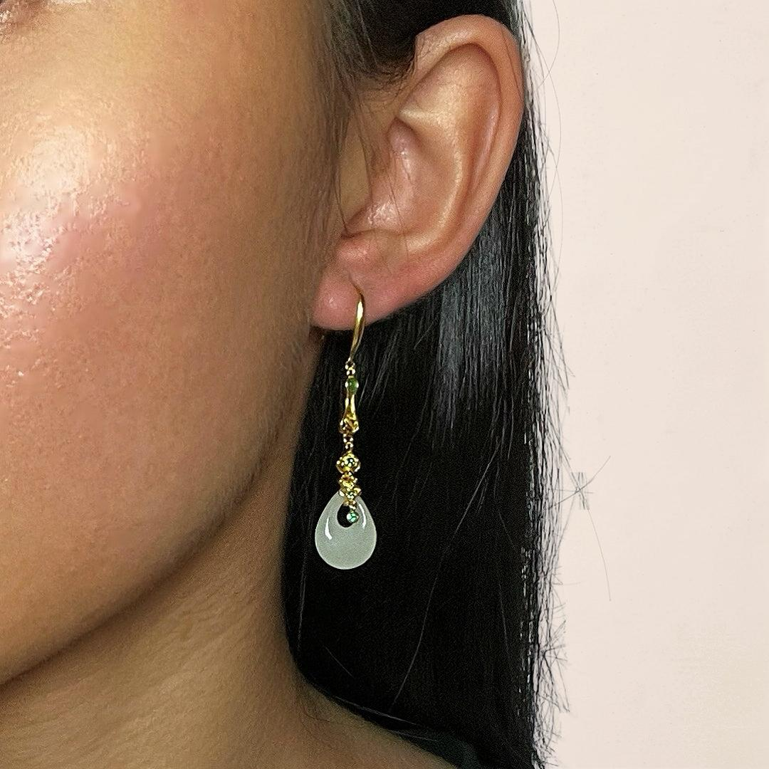 Boucles d’Oreilles Pendantes Jade – Gloire Impériale, Argent Plaqué Or