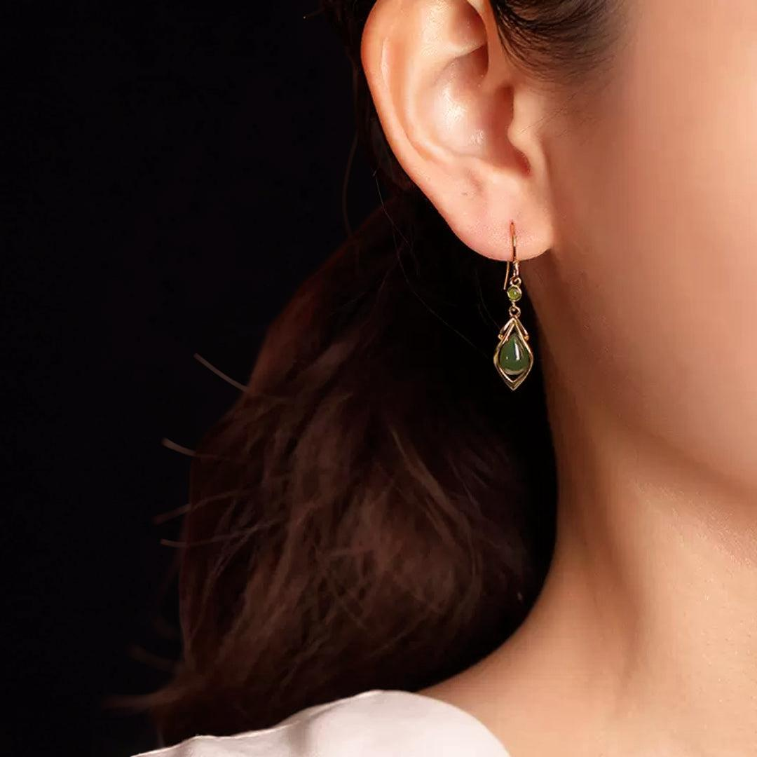 Boucles d’Oreilles Pendantes Jade – Éveil Sacré, Argent
