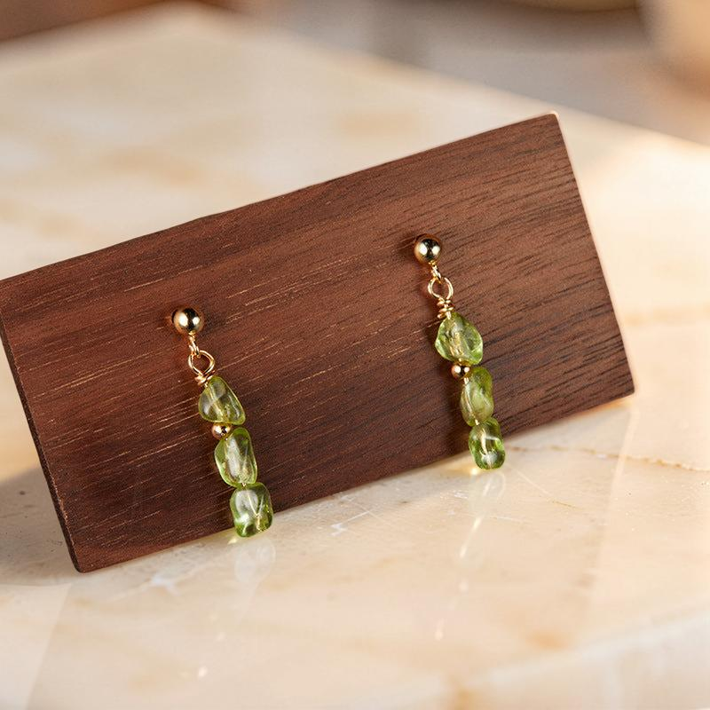 Boucles d’Oreilles Pendantes Péridot – Gouttes Solaires, Argent Plaqué Or