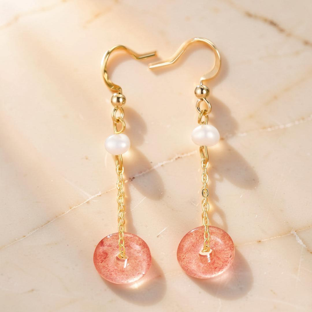 Boucles d’oreilles Quartz Fraise et Perle – Éclat Délicat