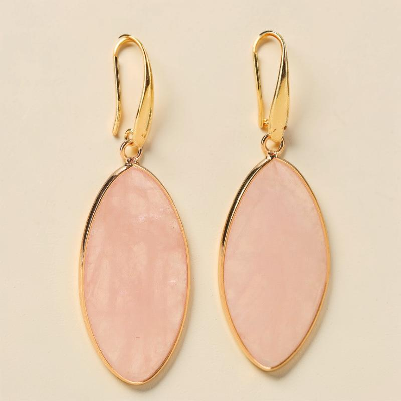 Boucles d'Oreilles Quartz Rose – Élégance Lumineuse