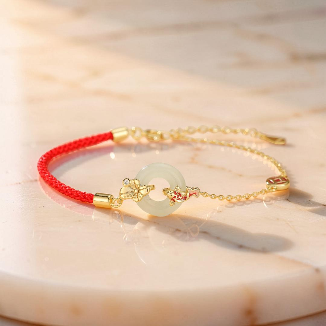 Bracelet Cordon Rouge et Jade – Carpe Koï, Argent Plaqué Or