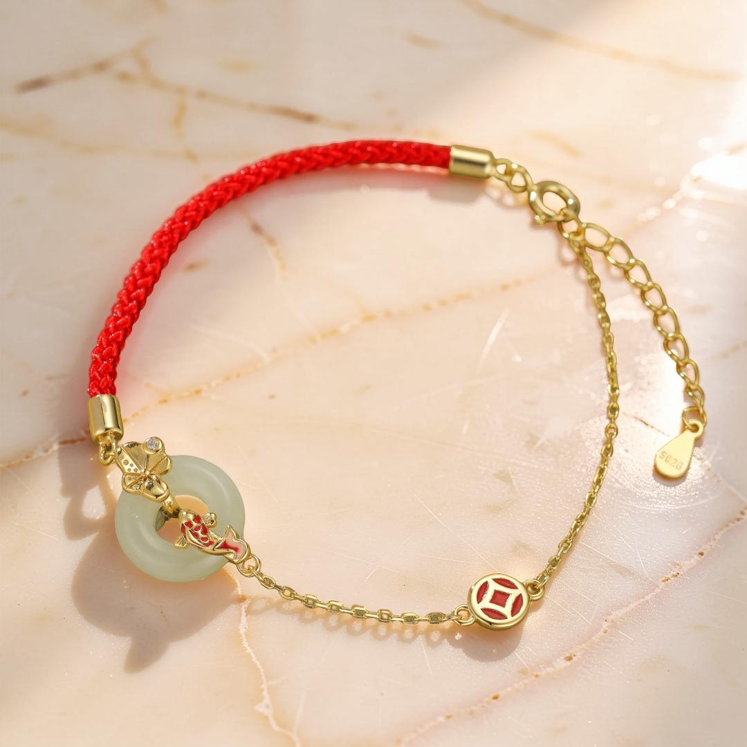 Bracelet Cordon Rouge et Jade – Carpe Koï, Argent Plaqué Or