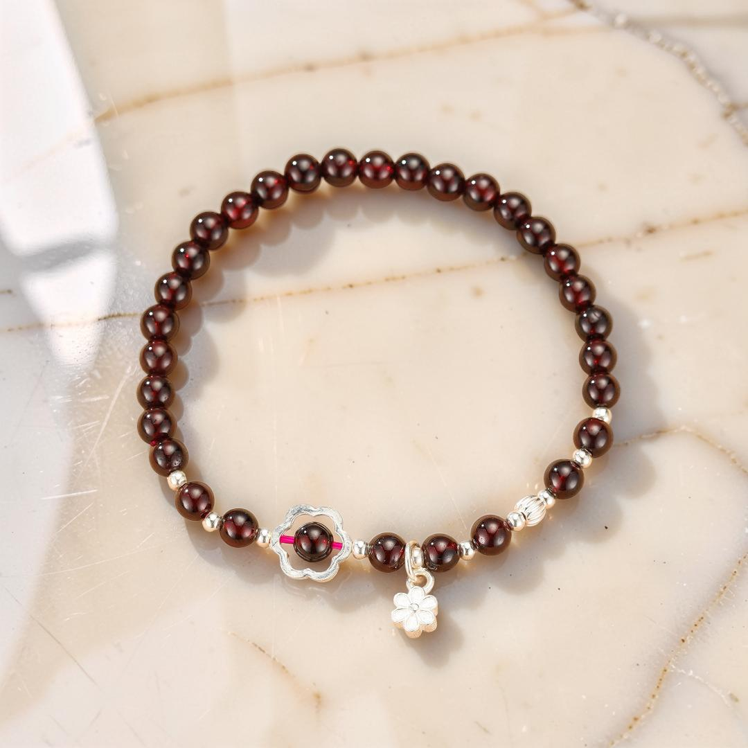 Bracelet Grenat – Fleur d’Harmonie, Argent