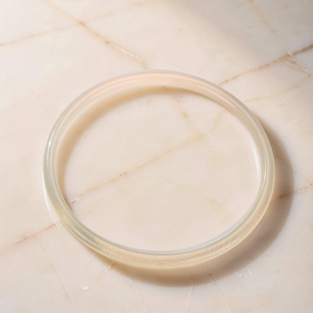 Bracelet Jonc Calcédoine – Clarté Minérale