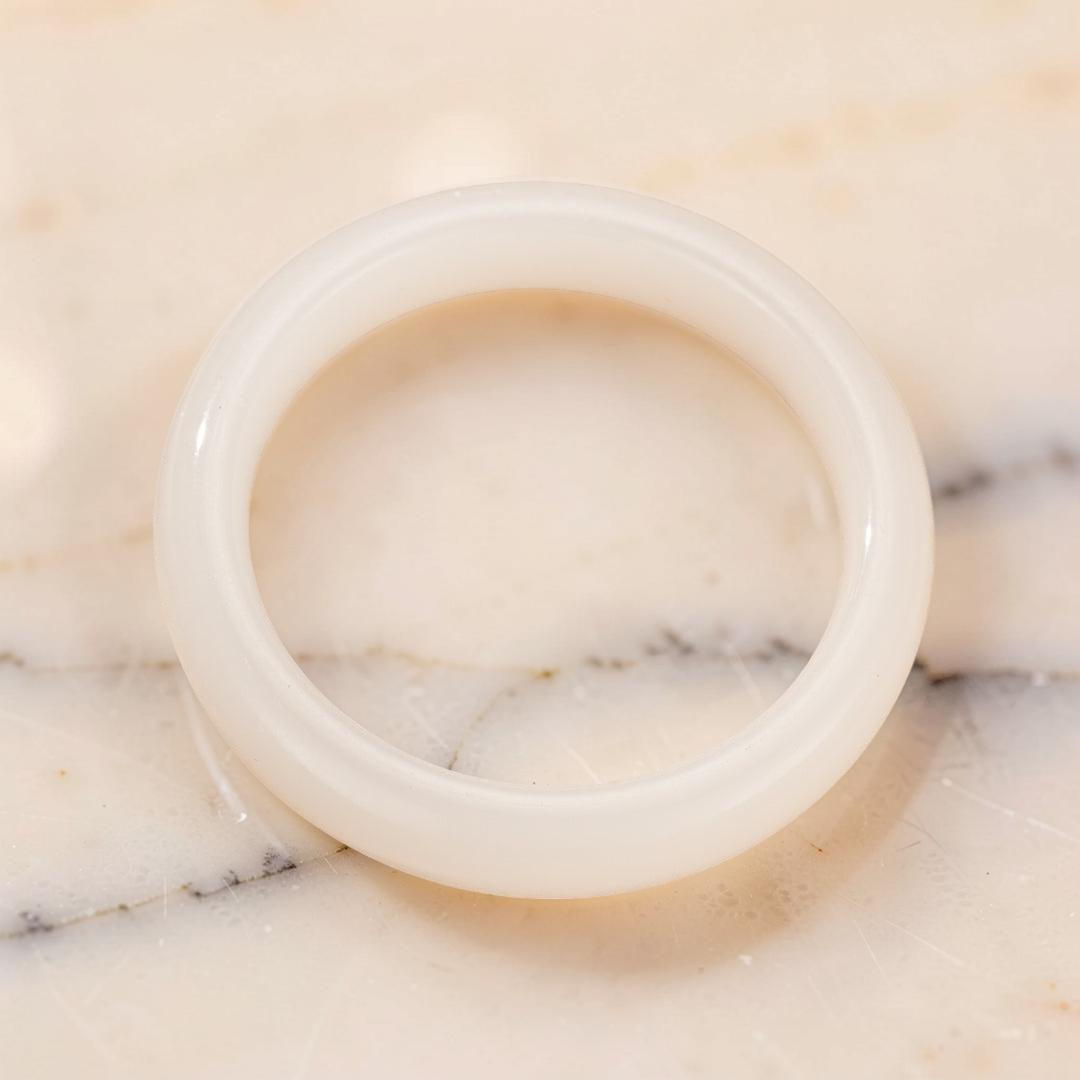 Bracelet Jonc Jade Blanc – Pureté Céleste
