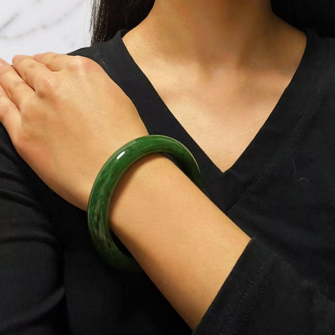 Bracelet Jonc Jade – Vert Forêt