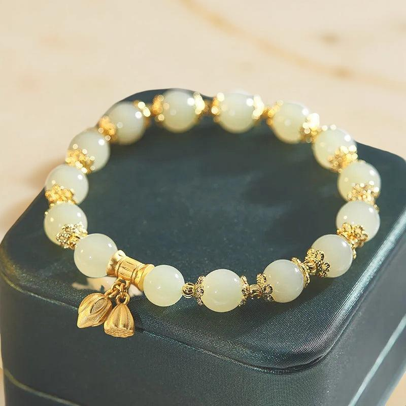 Bracelet Lotus en Jade – Sérénité Pure, Argent Plaqué Or