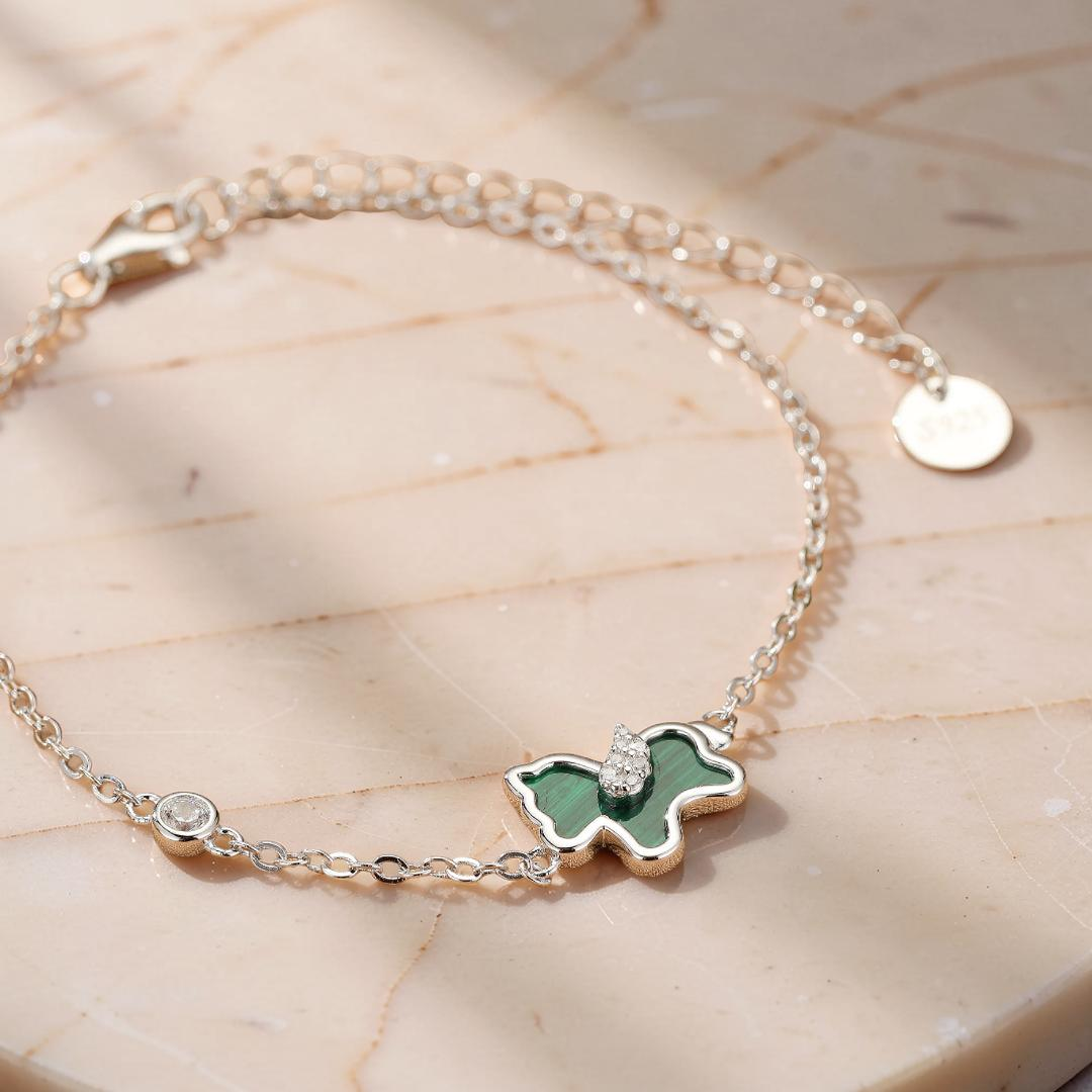 Bracelet Malachite Cheval – Élégance Libre, Argent
