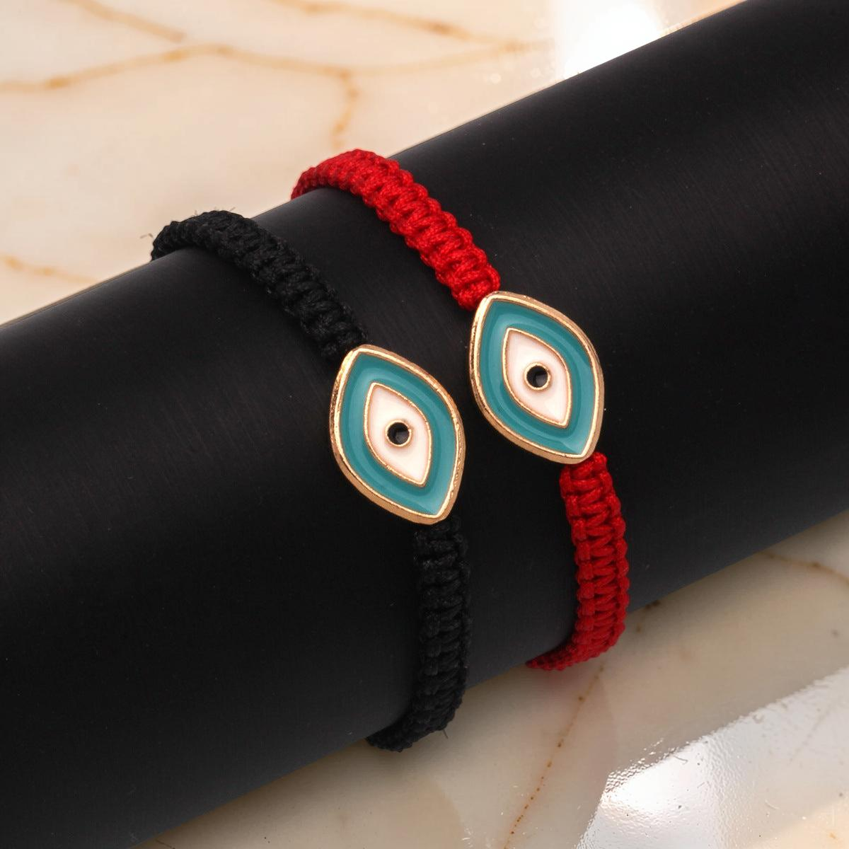 Bracelet Mauvais Œil Force Spirituelle en Fil Rouge