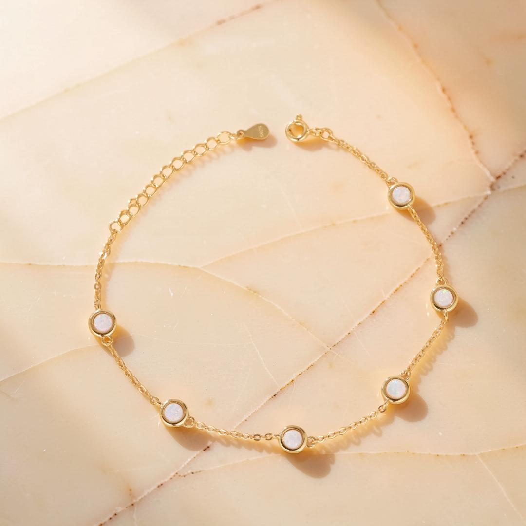 Bracelet Opale – Éclat de Neige, Argent Plaqué Or