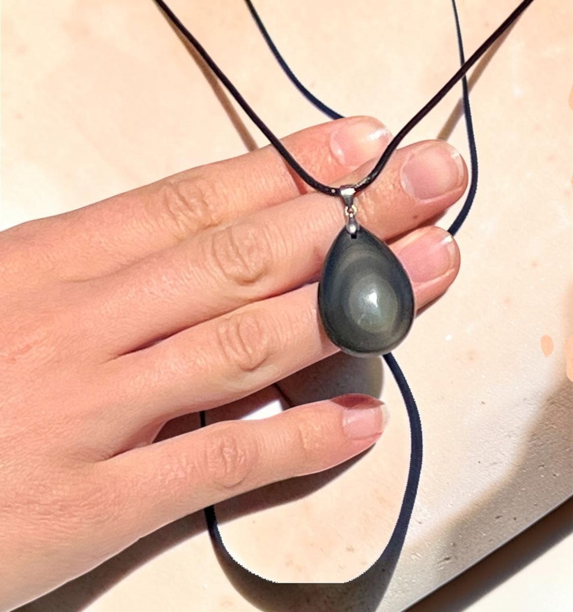 Pendentif en Obsidienne Oeil Céleste