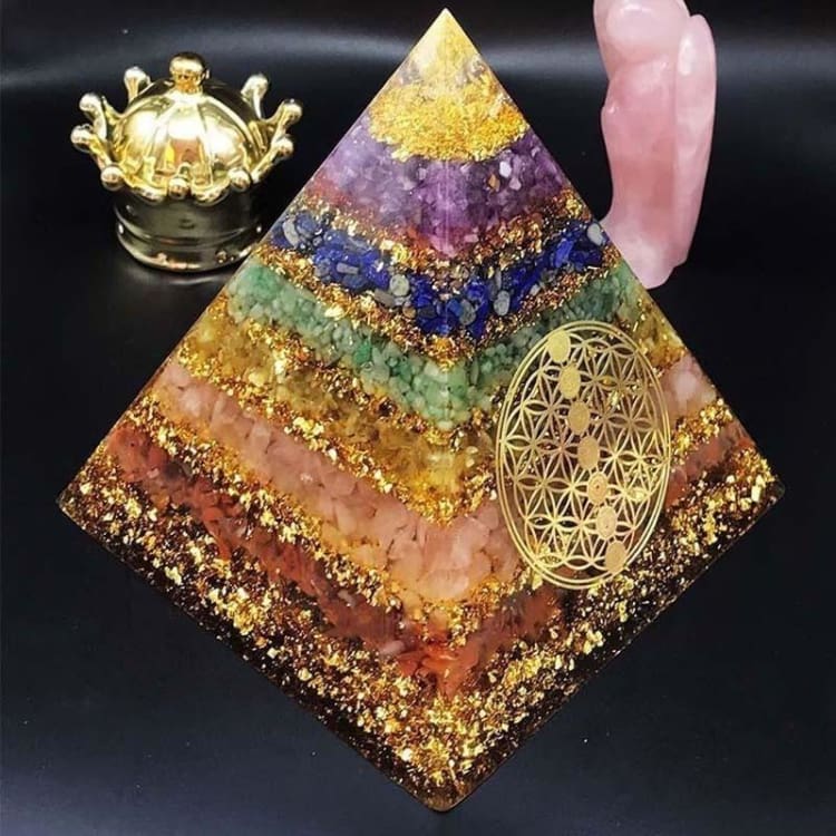 Pyramide Orgonite '7Chakras'