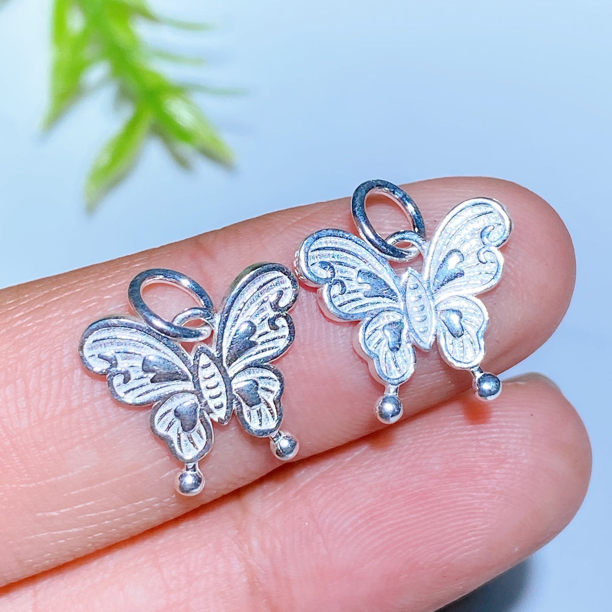 Breloques Sculptées en Argent S925 — Charms Spirituels DIY pour Créations Personnalisées (5–15 mm)