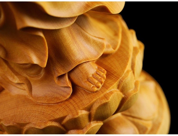Statuette de Bouddha GuanYin en bois de buis