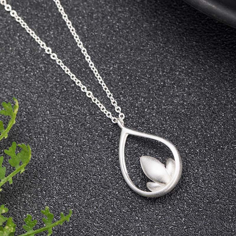 Collier Lotus Argent 925 Classique – Pureté & Nouveau Départ