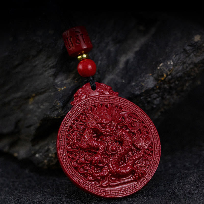 Collier Dragon de l’Année du Dragon en Cinabre Naturel