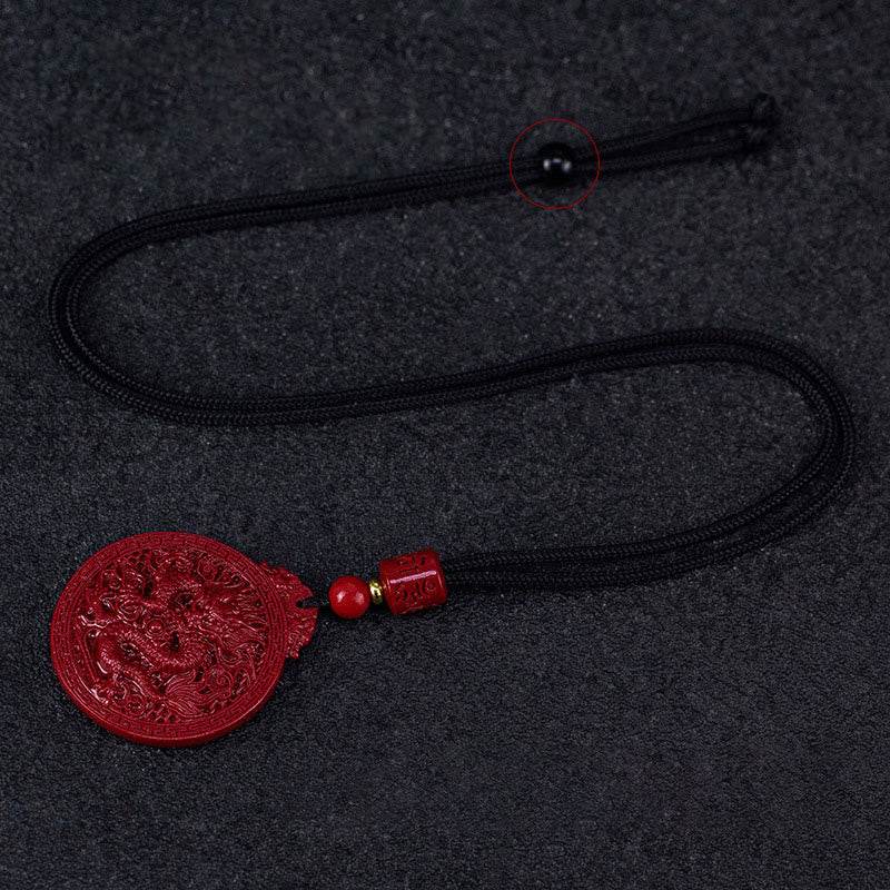 Collier Dragon de l’Année du Dragon en Cinabre Naturel
