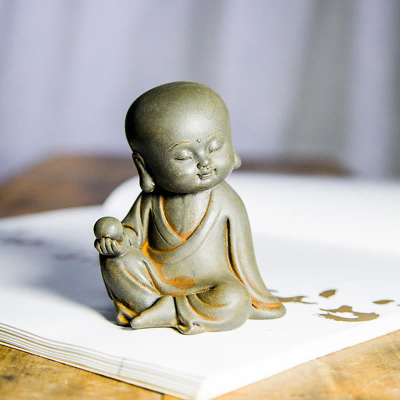 Pierres faites à la main, Ksitigarbha Kwan Yin Guanyin Avalokitesvara Tathagata, poudre de fer rouille, Statue en résine moulée, décoration de la maison