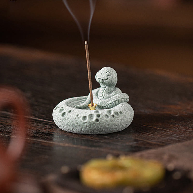 Brûleur d'encens de guérison du zodiaque chinois en Buddha Stones Décoration de bureau