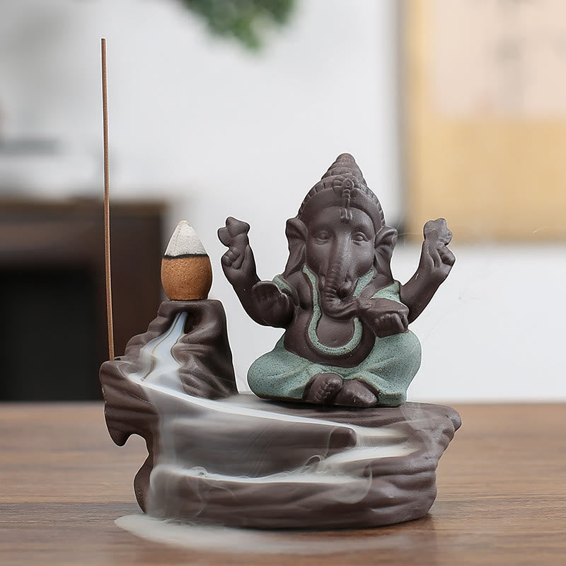 Brûleur d’Encens Ganesh Argile Pourpre 10,1×11 cm – Symbole de Protection
