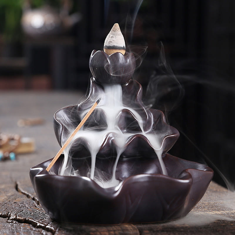 Porte-Encens à Reflux Lotus avec Poisson Koi en Céramique – 11,5 cm