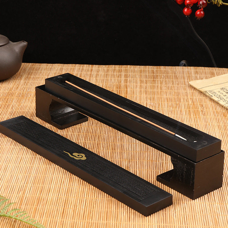 Porte-Encens en Bois Sculpté – Design Ajouré Élégant (23,5 cm)