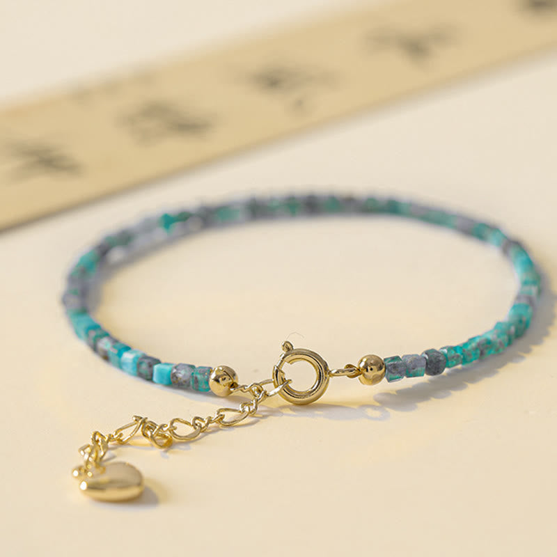 Bracelet Apatite 2,5 mm et Cœur Plaqué Or 14K